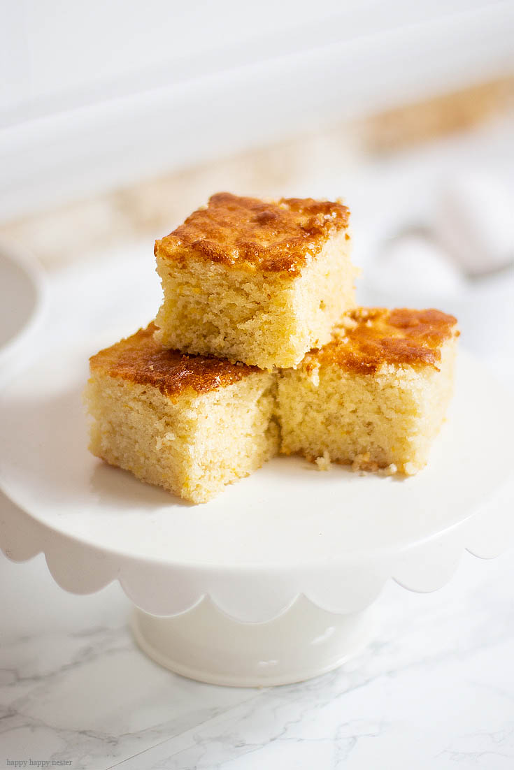 The Yummiest Cornbread Recipes Ever! These are the 7 Best Muffin and Bread Recipes among my blogger friends. We round up all our favorite family recipes which are tried and tested. From the best cornbread, easy no-knead bread to banana muffins, you'll for sure find some great recipes. #baking #muffins #breads #quickbreads #recipes #cornbread #bestbreads 