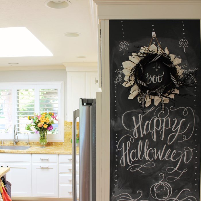 halloween-wreath-room