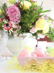 DIY Easter Egg Candles: Recycle Old Candle Wax