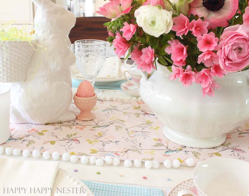 easy paper table runner diy