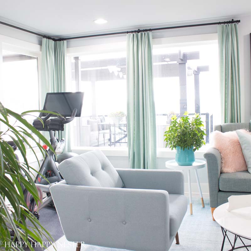 HGTV Dream Home Tour. Gorgeous Living room designed by Brian Patrick Flynn