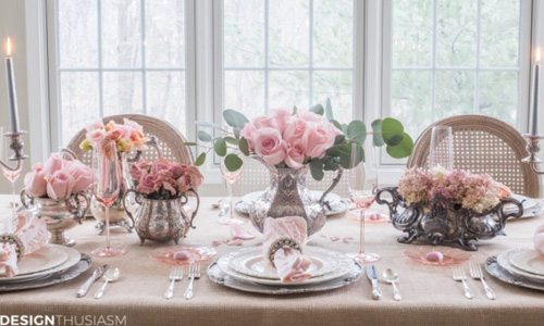 I have rounded up10 Valentine's Day Table Decorations for you. So many different ideas that you'll find one that you'll want to recreate! #DIY #crafts #Valentines Day #flowers #holidays #valentinesdayideas #holidaytables #valentinesdaytabledecor #valentinesdaytable #decor