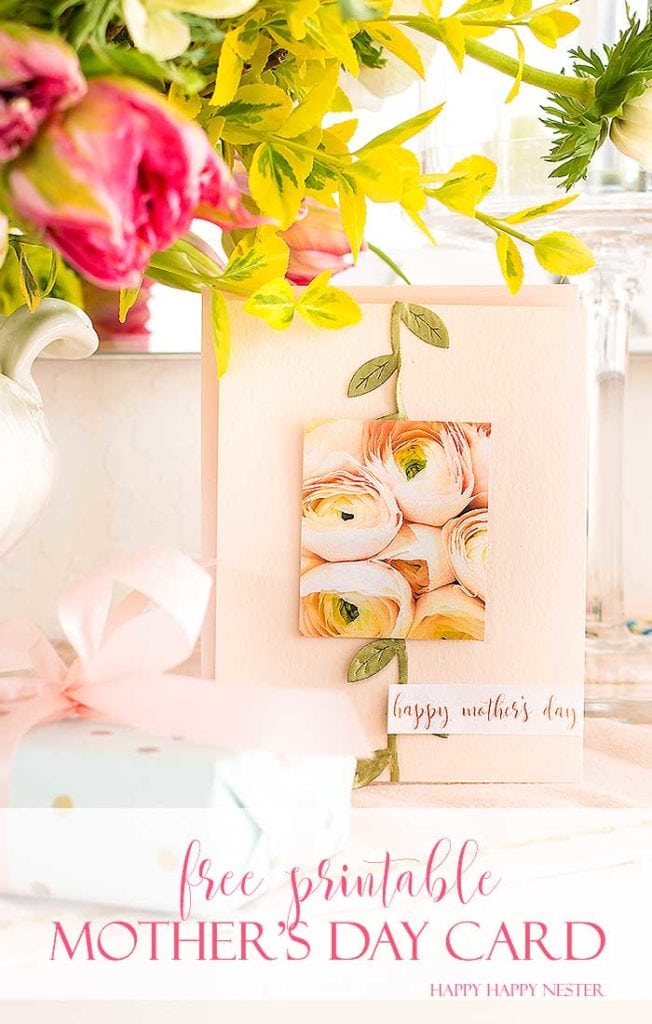 This is a beautiful and easy Mother's Day Free Printable card that you can make in minutes. You'll love this card and how handcrafted it appears. Your mom will love receiving a handmade card from you. #DIY #craft #crafts #cardmaking #papercraft #papercrafts #freeprintable. #freecard #freeimage #mothersday #holiday 