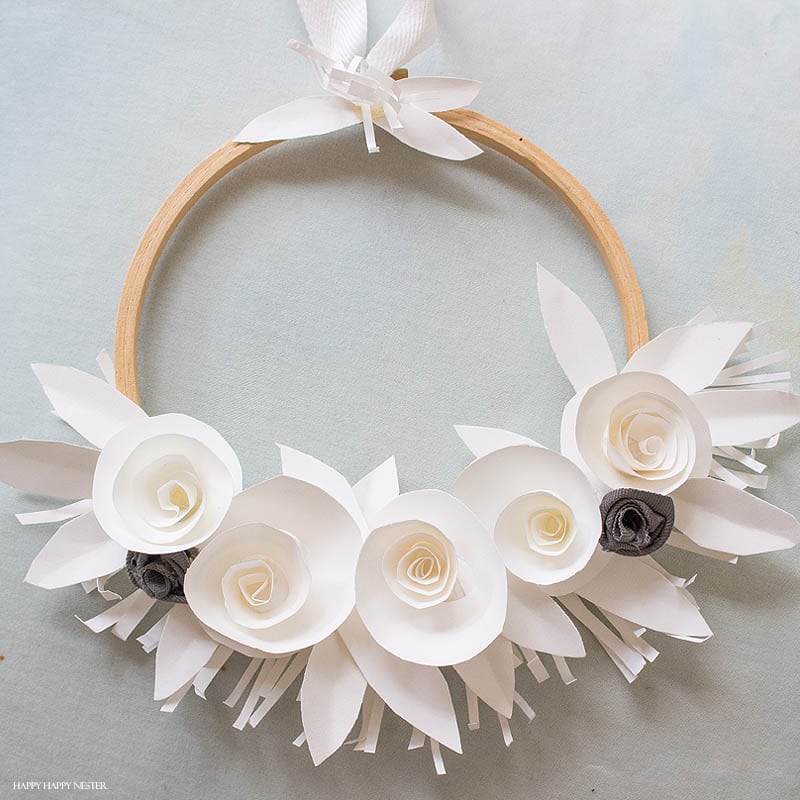 Paper Roses - An Easy Craft Tutorial for Spring with Beautiful Results!