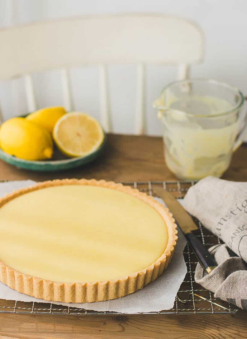 Lemon tart on wood table