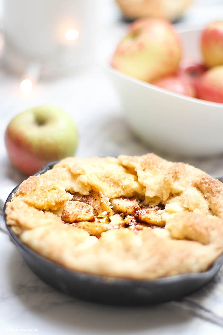 Mini Apple Tart with Custard Recipe