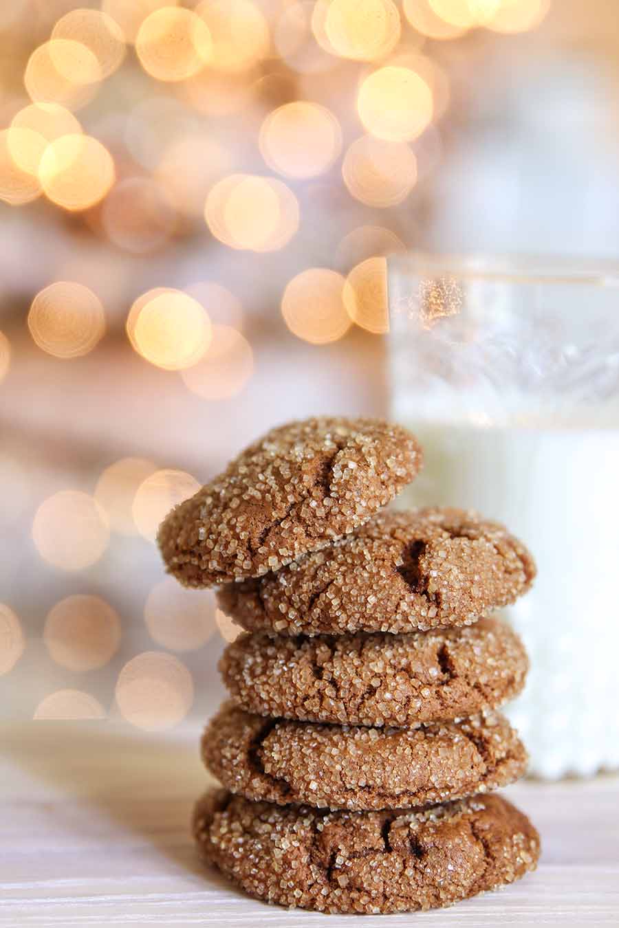 Spic Chewy Ginger Molasses Cookies Recipe. Here are 10 Comfort Food Cookies that are family favorites. There is such a wide variety of cookies that I'm sure you'll enjoy some of them. If you like chocolate chip, peanut butter, molasses, almond and biscotti than you'll love this collection. #cookies #bestcookies #baking #recipes #cookierecipes #chocolatechip
