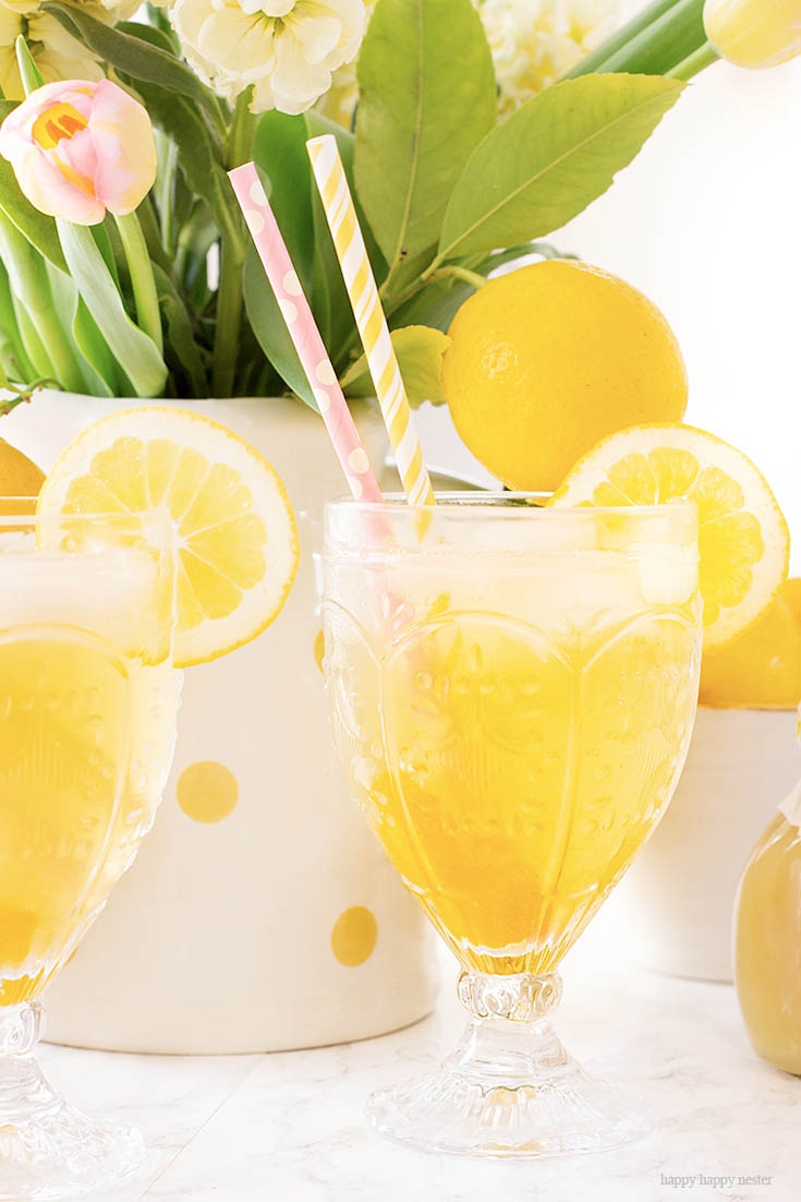 Meyer Lemons Make the Best Sparkling Tea! This is a yummy Carbonated Lemon Iced Tea Recipe that is a refreshing sparkling tea. Since I have a ton of Meyer lemons that is what I used, but you can use lemons for this recipe. This is a sweet tea with bubbly carbonation. #icetearecipe #icetea #sparklingdrinks #drinkrecipes #lemonrecipes #meyerlemons #sparklingteas
