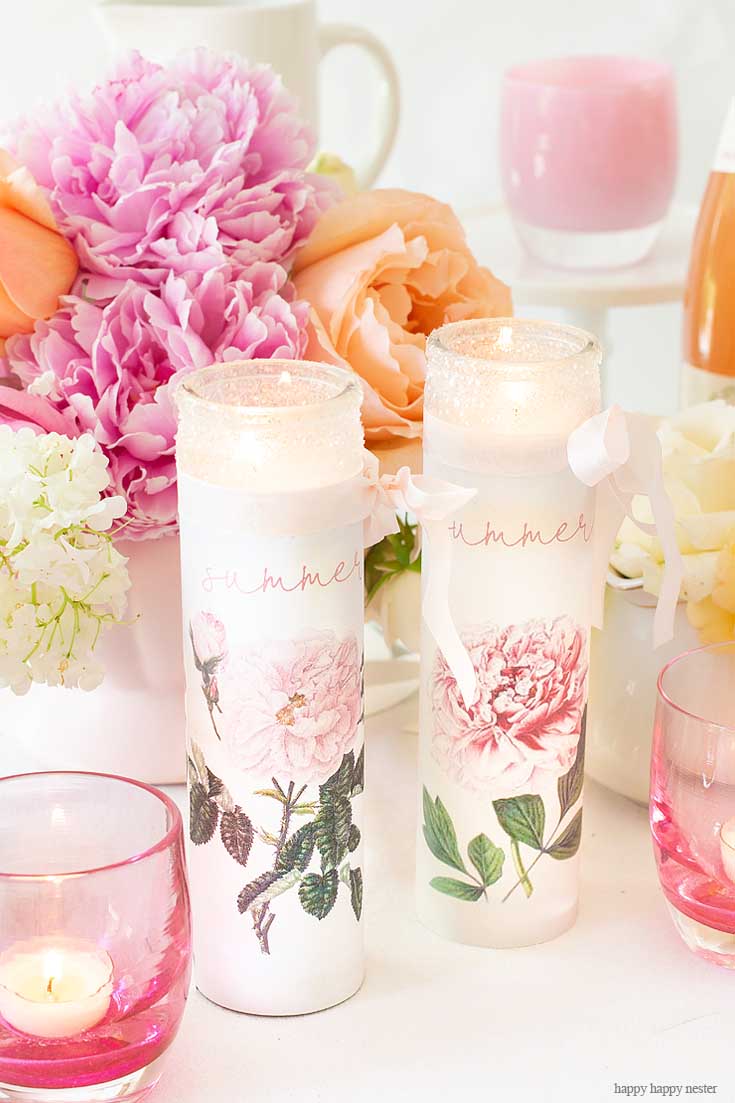 Get Ready for Summer and Learn How to Make Your Own Personalized Candles with a supplies and a couple of minutes. This easy candle craft makes the prettiest summer candles! #crafts #candles #diy