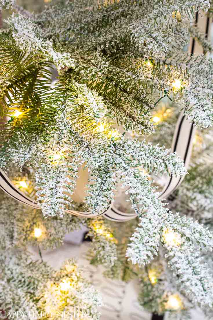 tips for purchasing an artificial Christmas tree