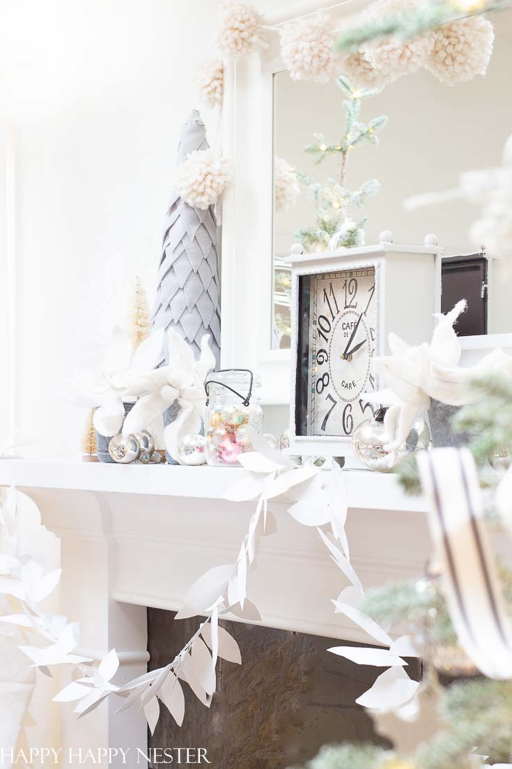 Winter Wonderland Christmas Mantel Ideas - Clean and Scentsible