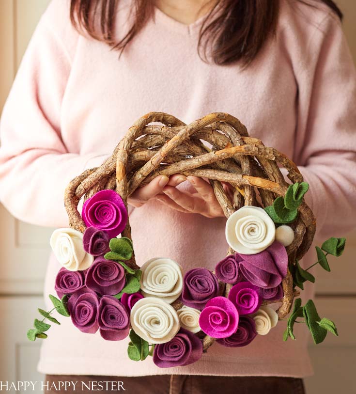 Felt Flowers Wreath For Spring - Happy Happy Nester