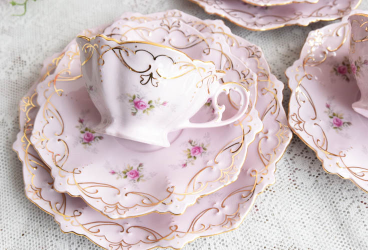 beautiful teacups for a tea party