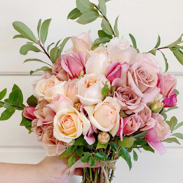 Gorgeous wedding roses