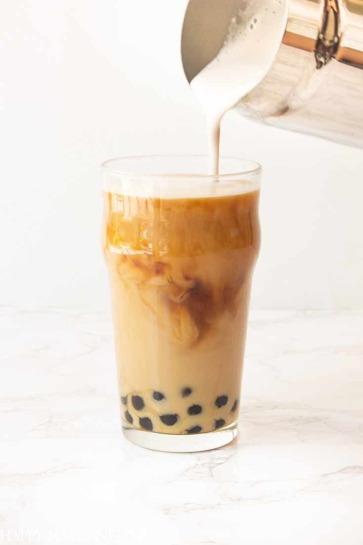 Mr Tea Bubble Tea - Milk foam tea drinking method: There are a lot of ways  to drink milk foam tea. In general, the most popular way to drink is to take