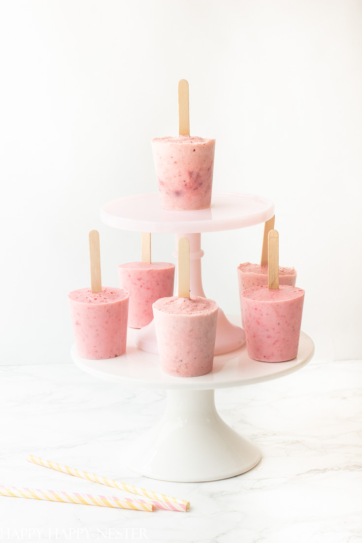 easy strawberry yogurt popsicle recipe