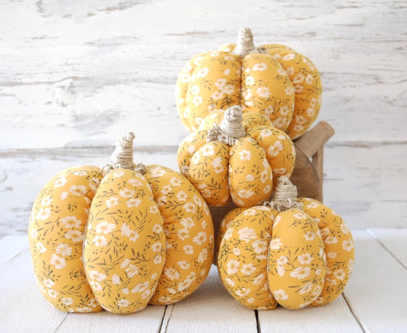 21 cutest fabric pumpkin roundup