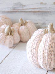 21 Cutest Fabric Pumpkins Roundup