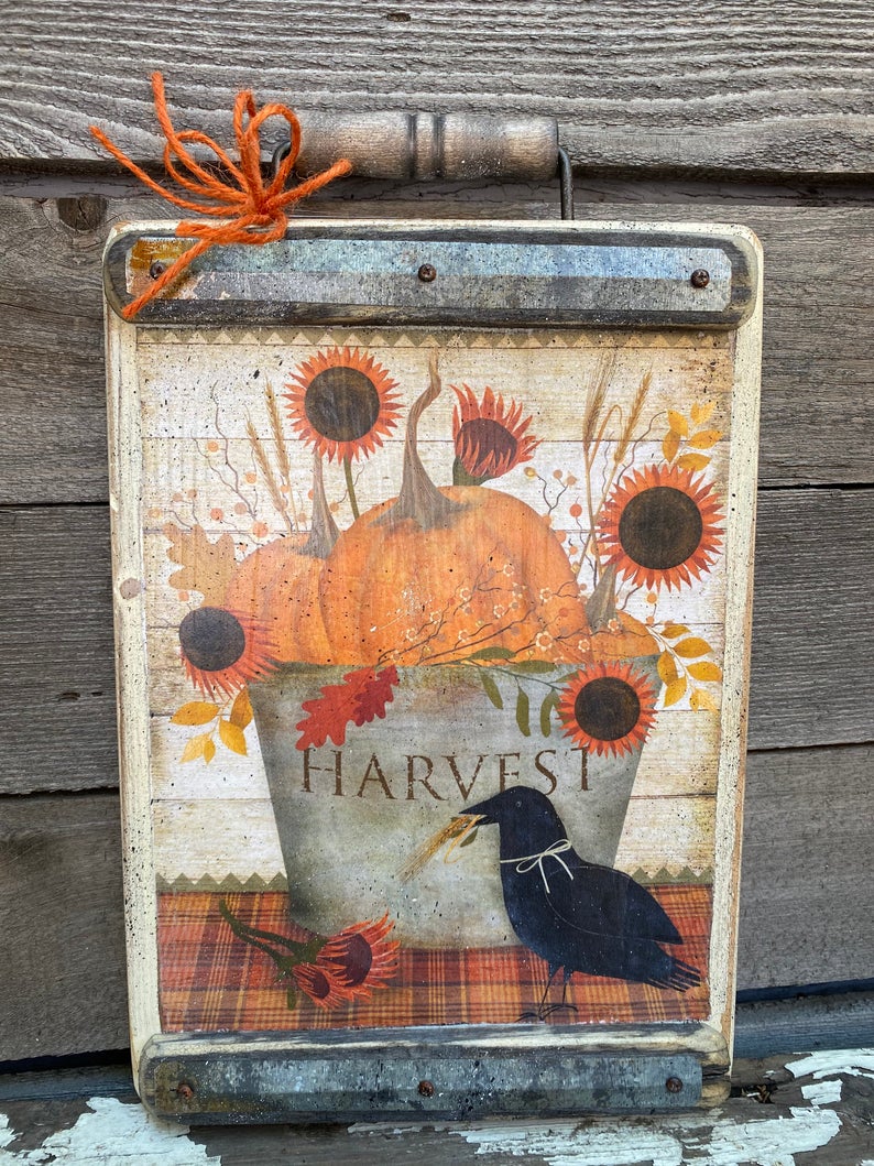 primitive fall sign