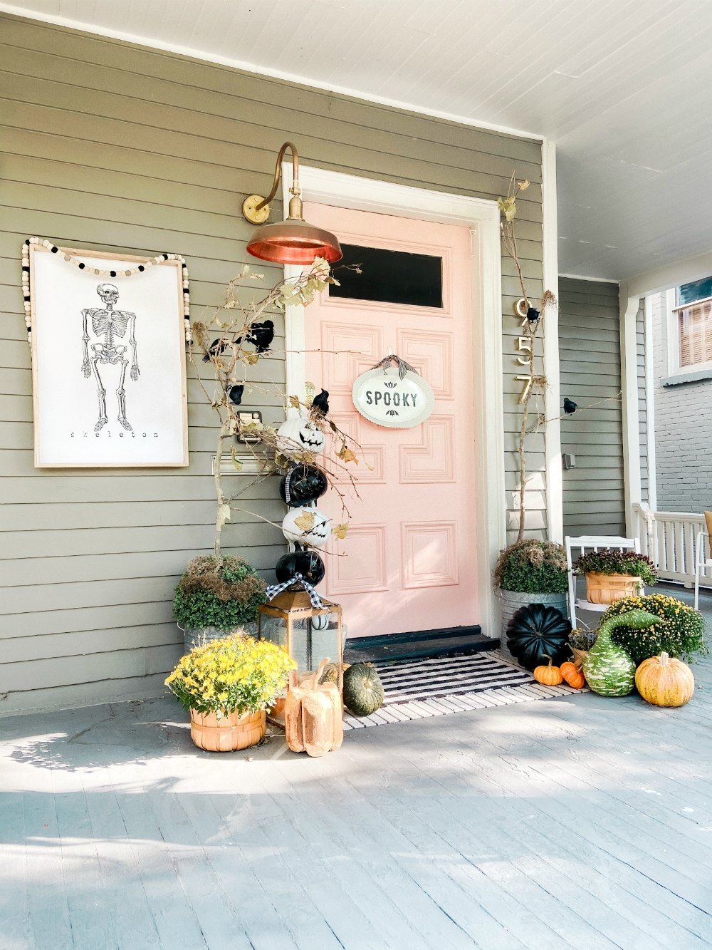 20 Halloween Front Porch Ideas - Happy Happy Nester