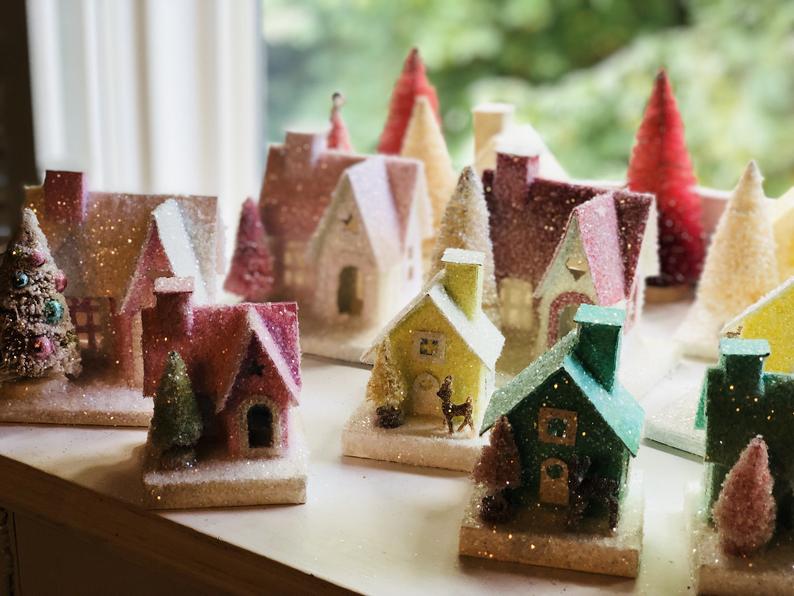 miniature paper houses: Putz