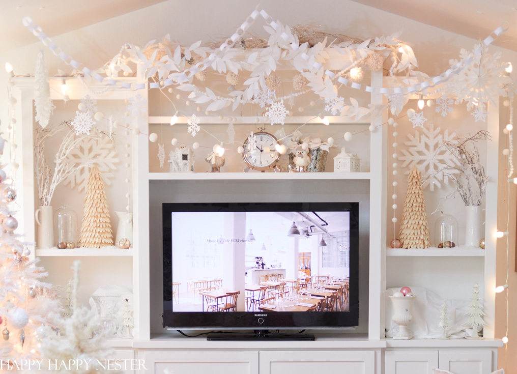 decorating like movie Elf