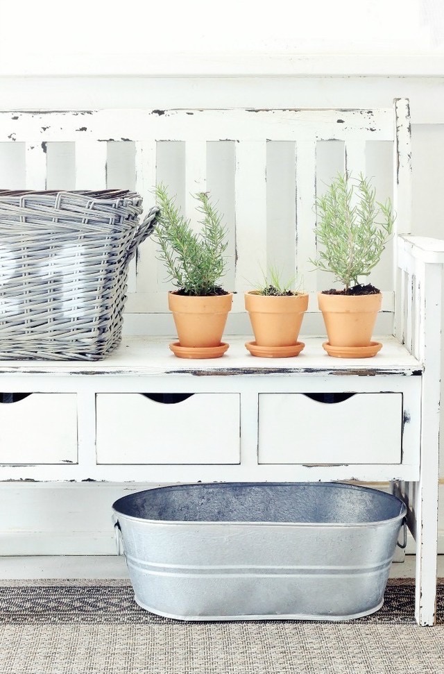 7 Simple Tips To Organize Your Kitchen Sink - Thistlewood Farm