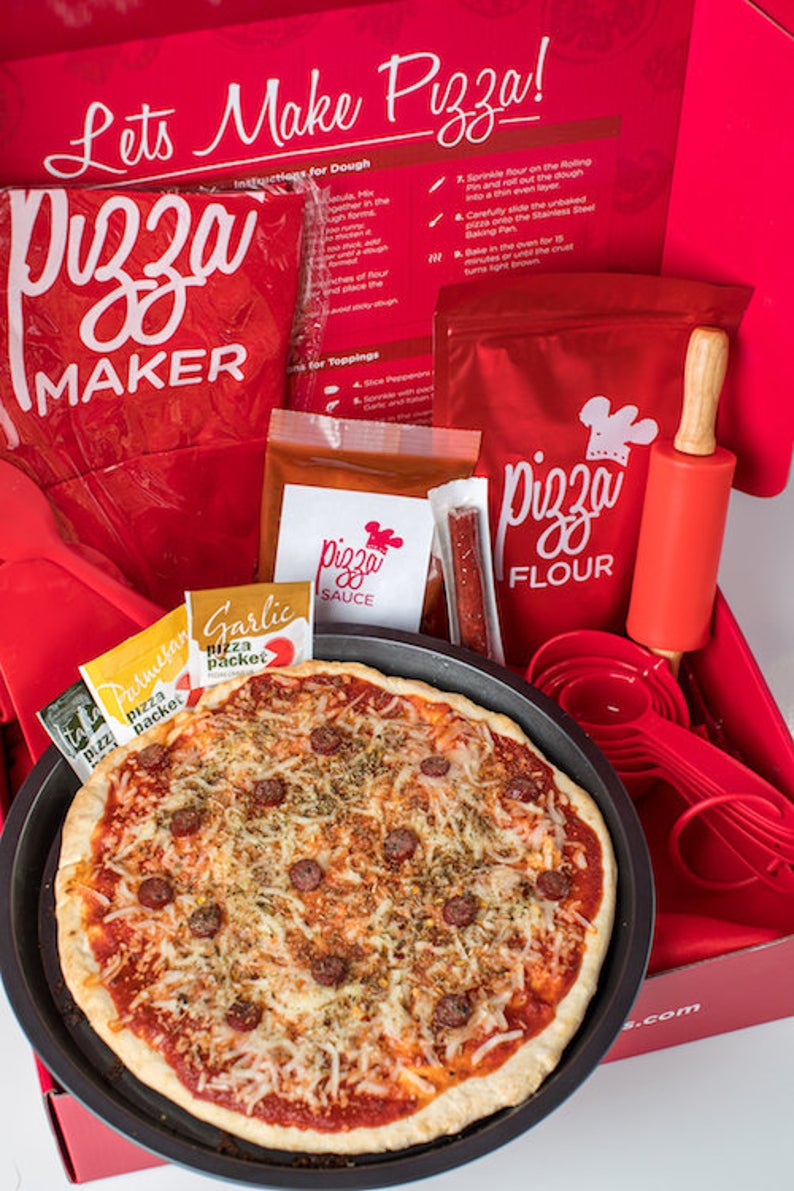 pizza making kit for adults and kids