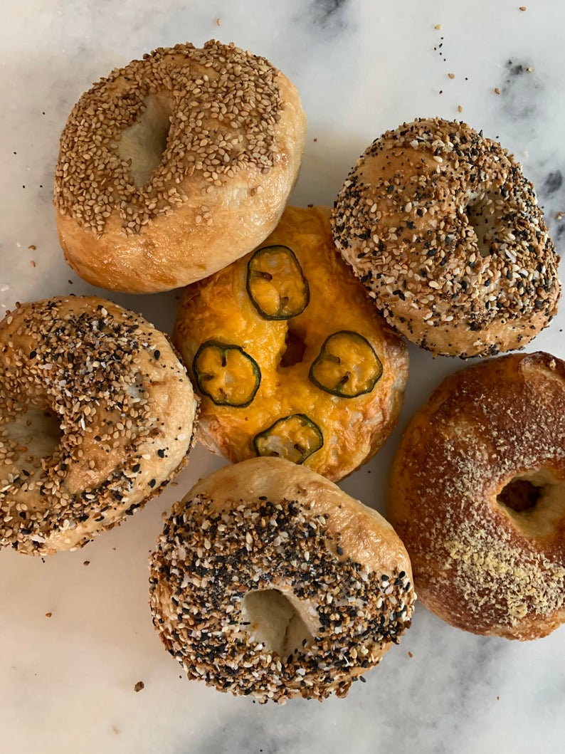 https://happyhappynester.com/wp-content/uploads/2021/01/san-francisco-Bagel-Baking-kit.jpg