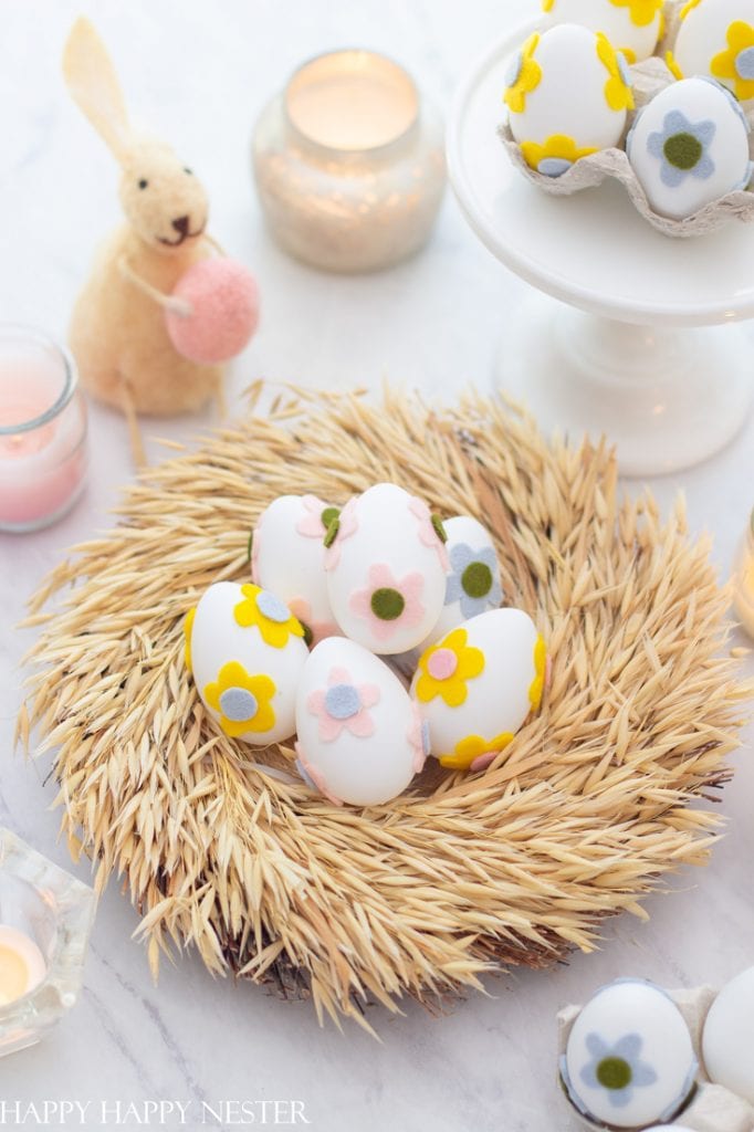 How to Decorate Plastic Easter Eggs - Happy Happy Nester