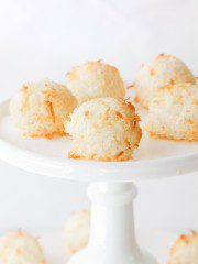Gluten Free Coconut Macaroons for Valentine's Day