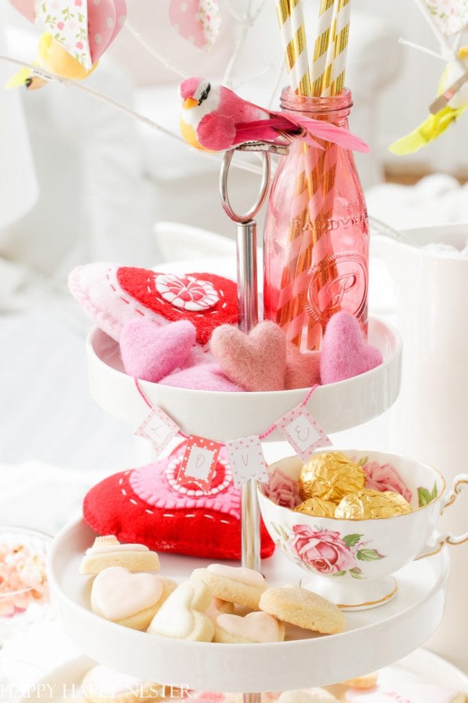 pretty valentine's decorating ideas