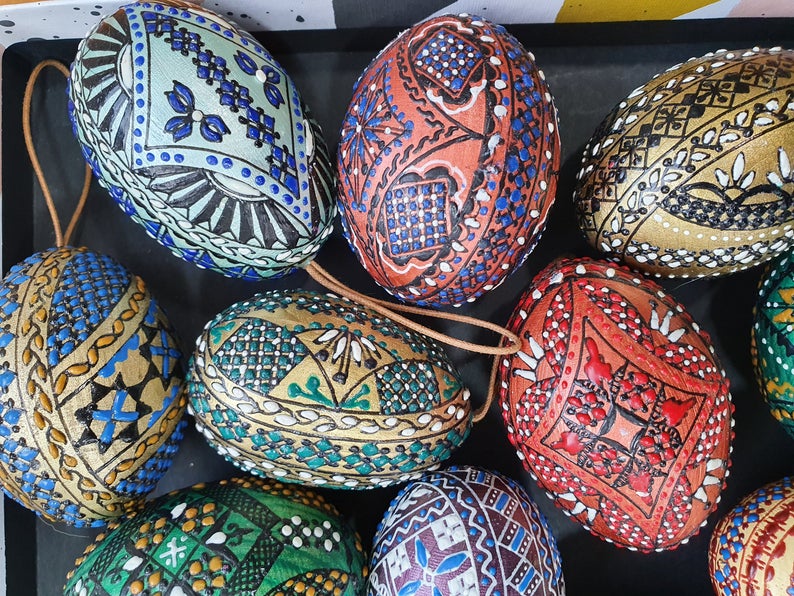 Beautiful Decorative Easter Eggs - Happy Happy Nester