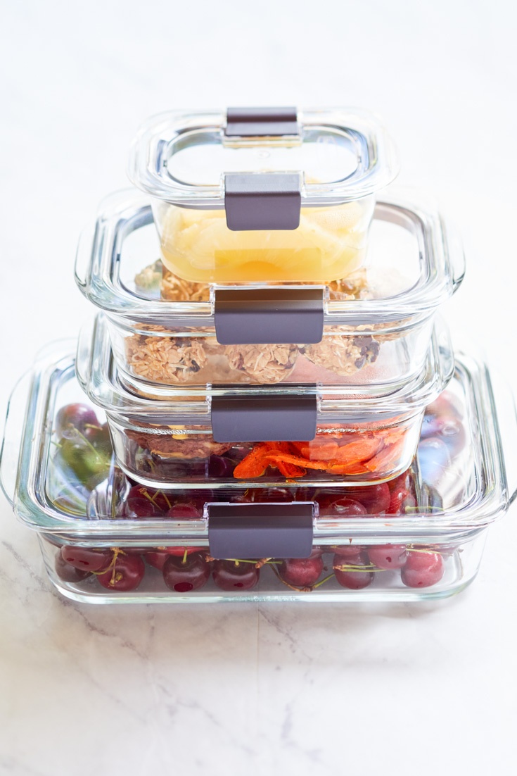 rubbermaid brilliance containers