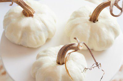 mini pumpkin bundt cakes