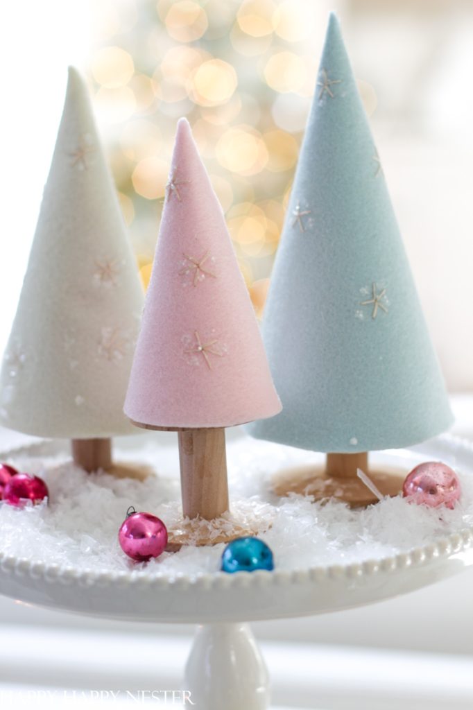 felt tabletop Christmas tree DIY