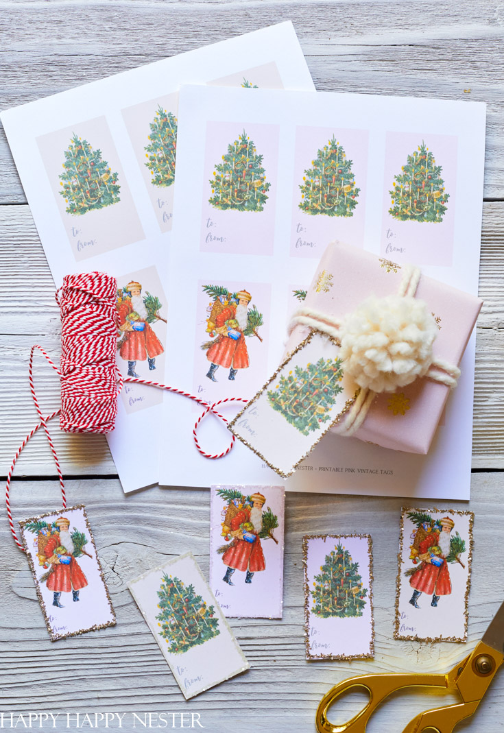 Free printable Christmas Wrap Paper and Tags - Shabby Art Boutique