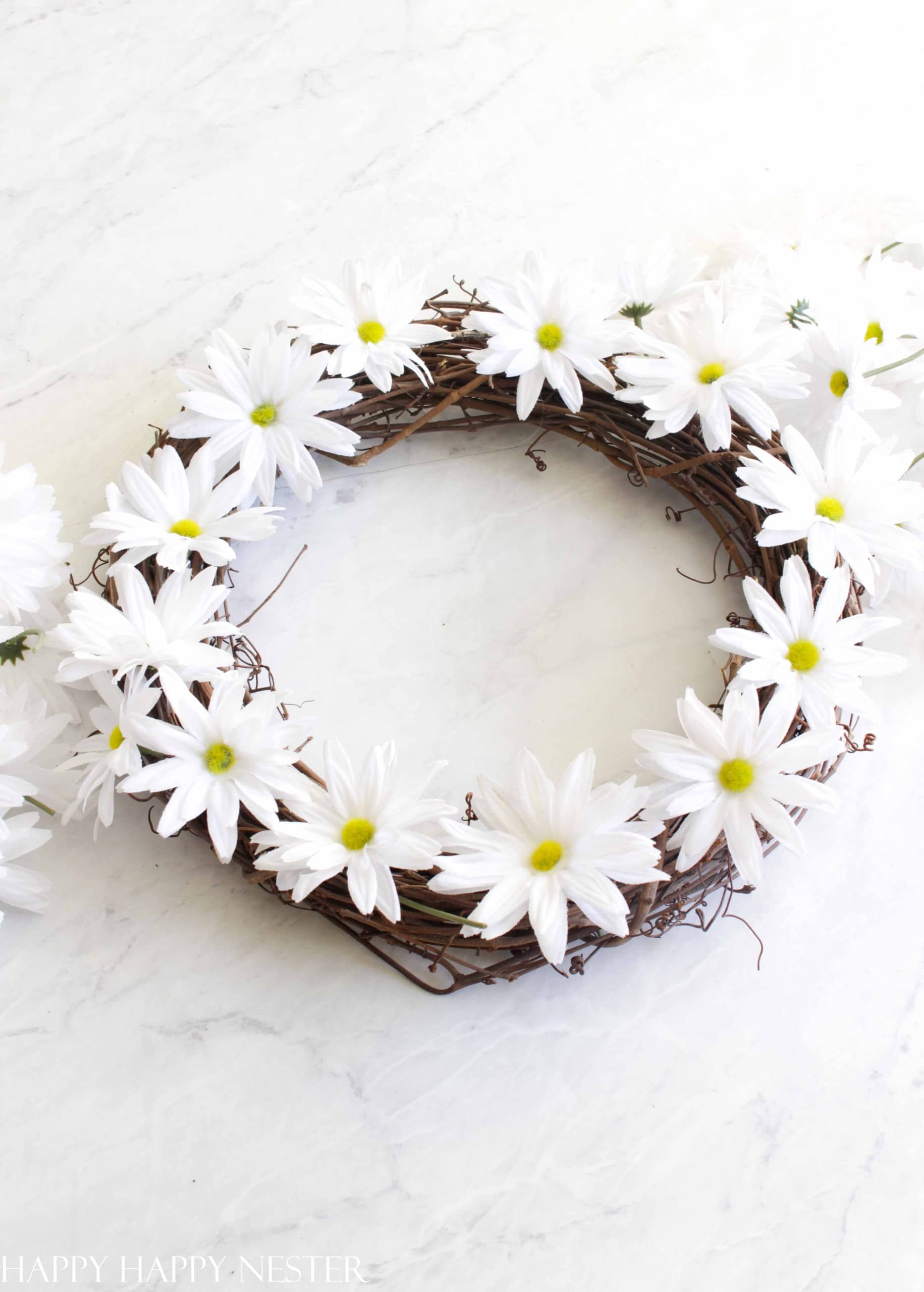 cute daisy wreath