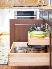how-to-organize-pots-and-pans