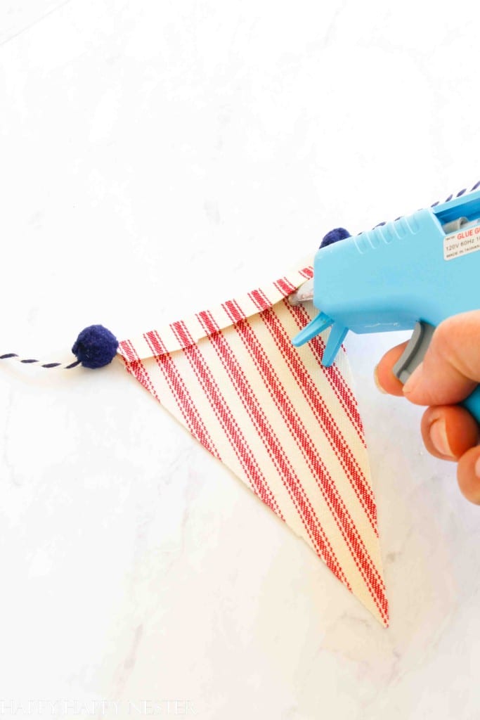 flag garland tutorial