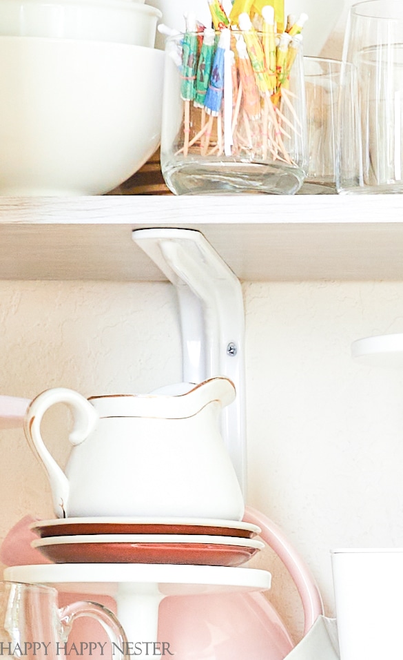how to install shelves with brackets