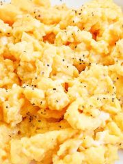 fluffy-scrambled-eggs-683×1024-2