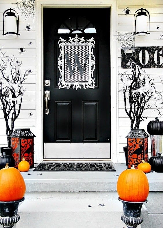 Front Porch Ideas for Halloween - Happy Happy Nester