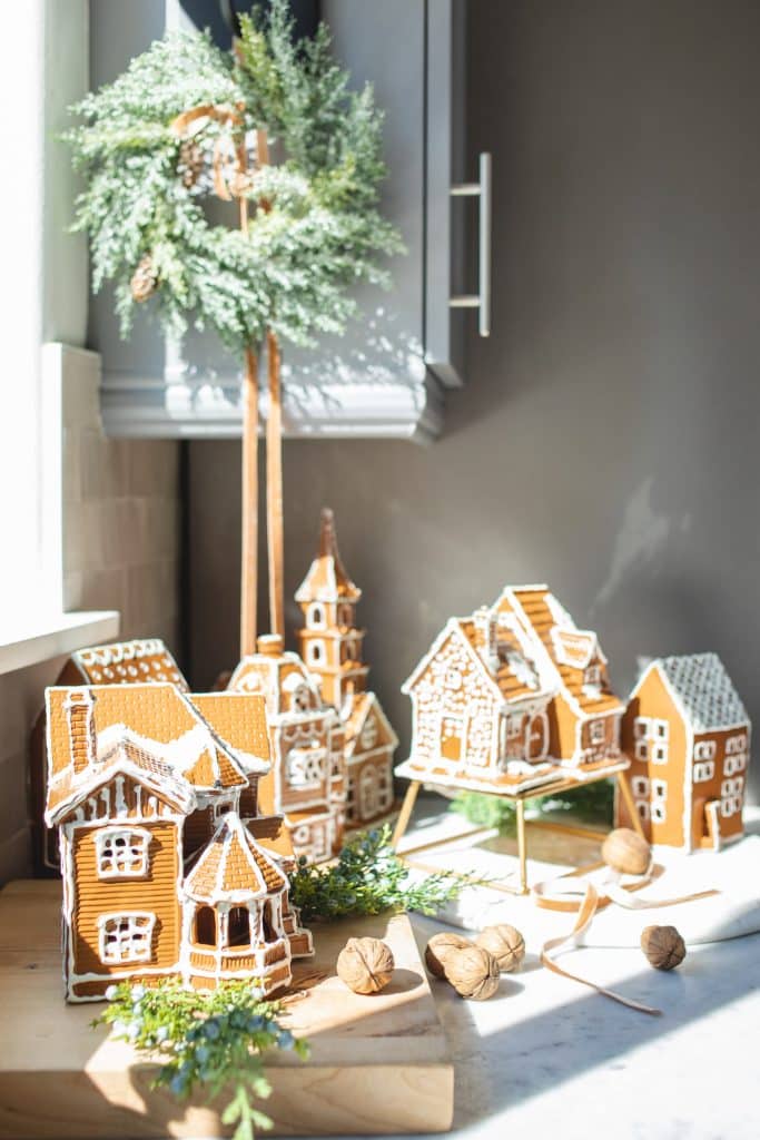 Easy Christmas Craft: Faux Gingerbread House with Puff Paint